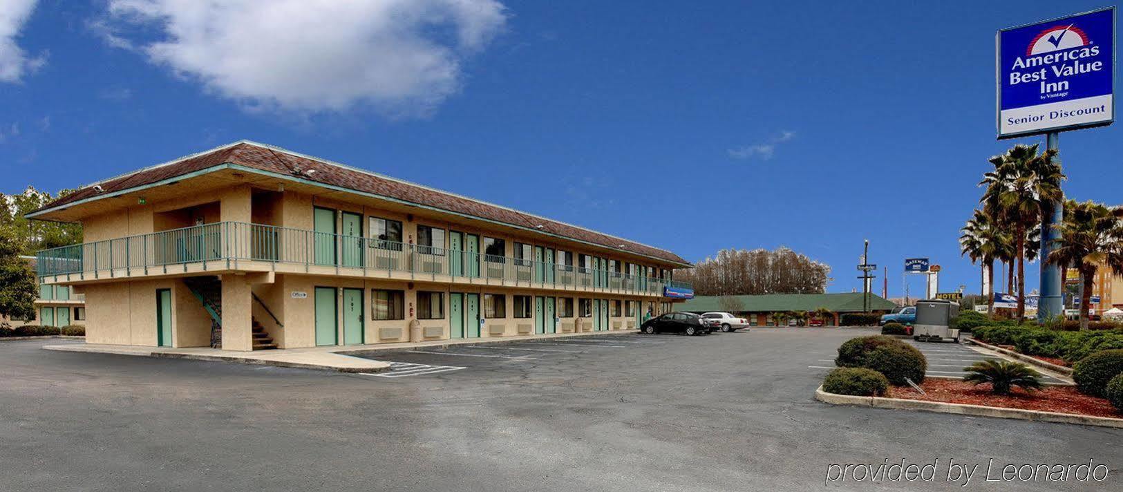Americas Best Value Inn - Lake Stadt Exterior foto